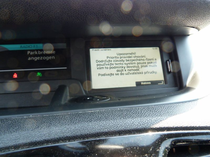 Renault Scénic 1.5 dci - fotka 17 z 19