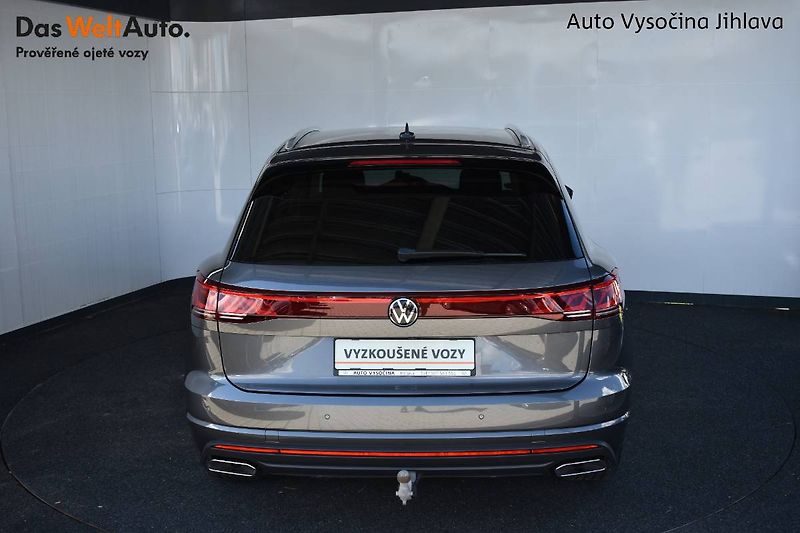 Volkswagen Touareg (2023) 3.0TDI 210kW, LED Matrix, tažn - fotka 8 z 28