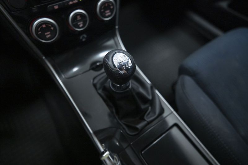 Mazda 6 2,0 i AAC VÝHŘEV BOSE NOVÉ ČR - fotka 24 z 33