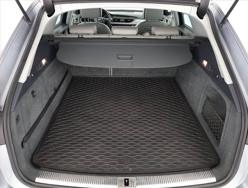 Audi A6 (2016) 2.0 TDI, Kůže, Navi, Bi-Xenony - fotka 16 z 17