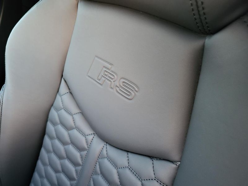 Audi TT RS (2022) ROADSTER | MATRIX - fotka 36 z 40