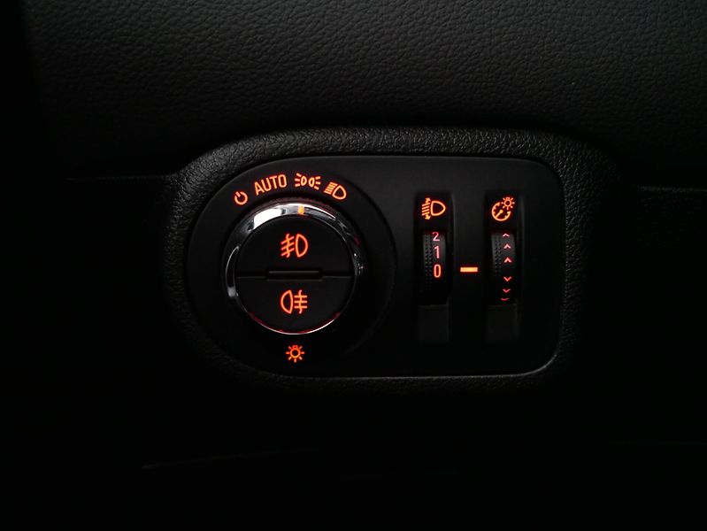 Opel Zafira - fotka 13 z 25