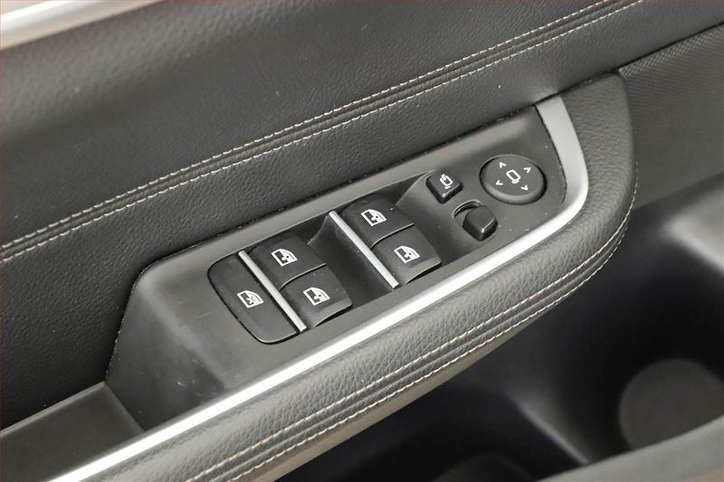 BMW Řada 6 (2022) 640i xDrive GT - fotka 17 z 18