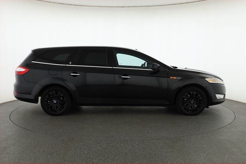 Ford Mondeo (2008) 2.0 TDCi, po STK, Tažné - fotka 6 z 12