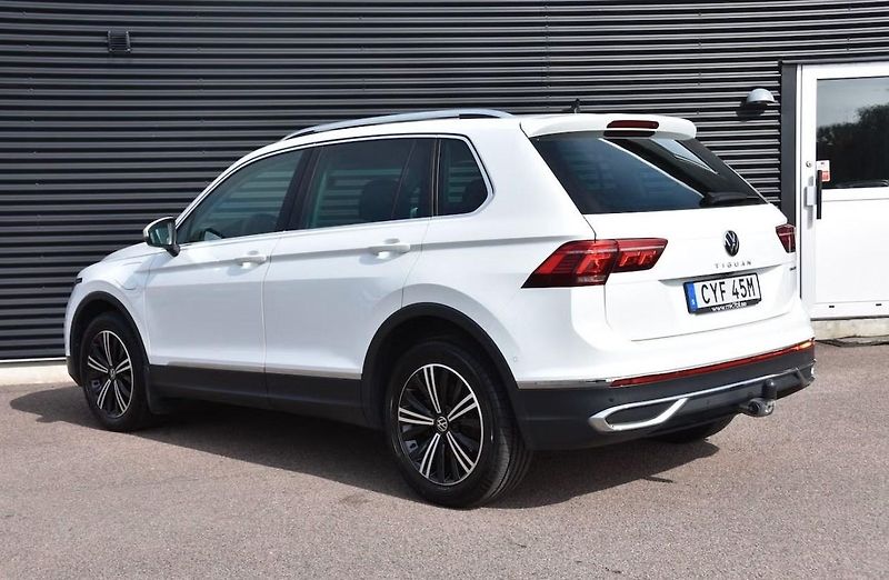 Volkswagen Tiguan eHybrid 1.4 TSI ACT OPF Matrix - fotka 4 z 20