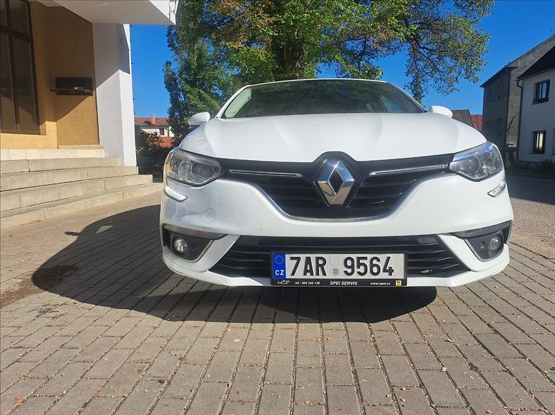Renault Mégane 1,5 dCi - fotka 15 z 41