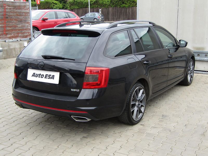 Škoda Octavia (2014) 2.0 TDi, RS, DSG - fotka 4 z 18