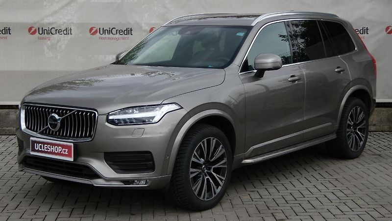 Volvo XC90 B6 AWD Momentum Pro Auto - fotografie inzerátu