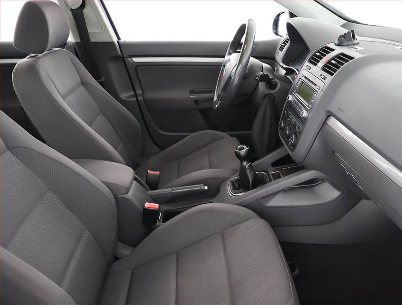 Volkswagen Golf (2005) Sport 2.0 TDI, Serv.kniha - fotka 9 z 15