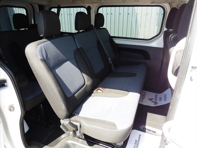 Opel Vivaro 1,6 CDTI BITurbo 125 L1H1 - fotka 10 z 14