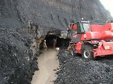 Manitou je francouzský výrobce manipulační techniky. Ten klade důraz na výrobu strojů určených pro manipulaci jak v terénu, tak v průmyslových halách, skladech a zpevněném povrchu obecně.