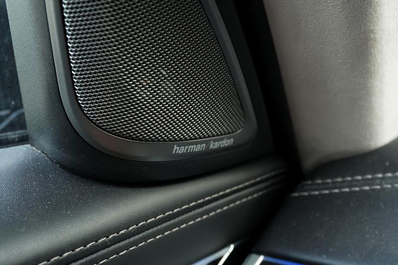 BMW Řada 7 740d xDrive, Laser, Ventilace - fotka 28 z 42