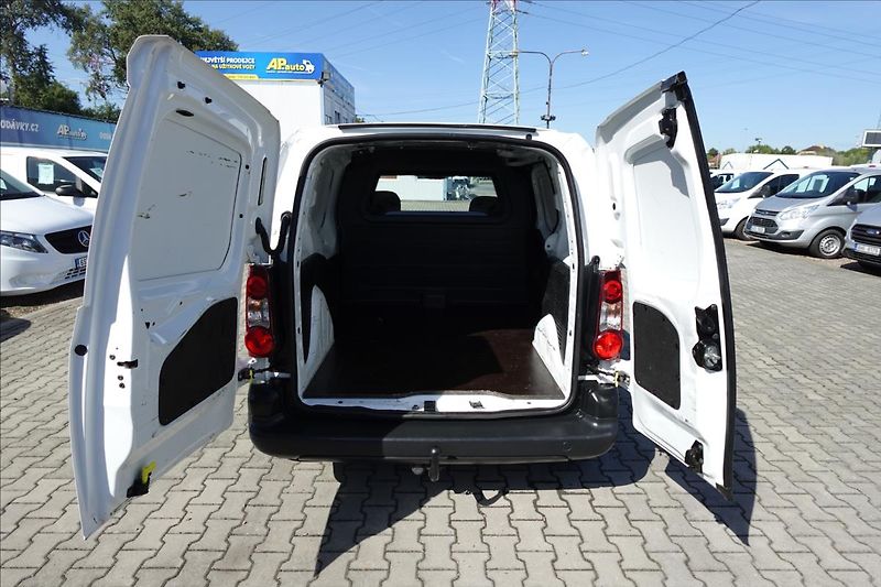 Peugeot Partner 1,6 HDI  KLIMA SERVISKA - fotka 10 z 25