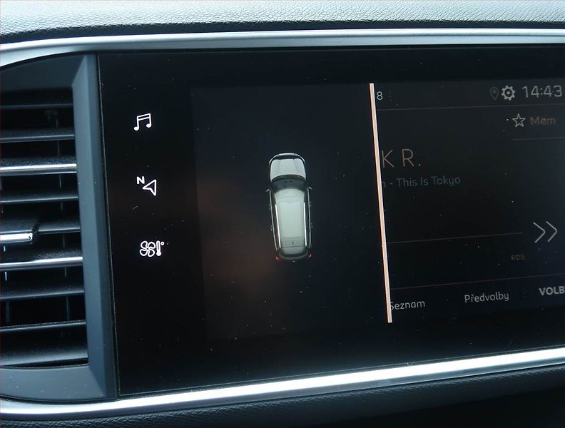 Peugeot 308 (2018) 1.2 PureTech, Tempomat - fotka 19 z 20