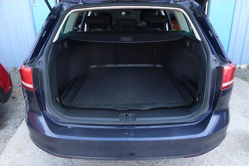 Volkswagen Passat (2017) 1.6 TDI, Automat, Serv.kniha - fotka 14 z 24