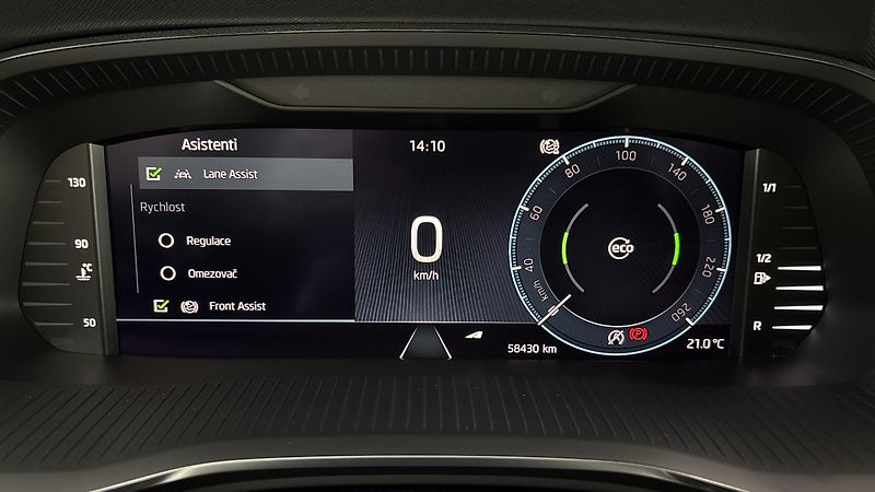 Škoda Octavia 2.0 TDI DSG Style Combi - fotka 10 z 26
