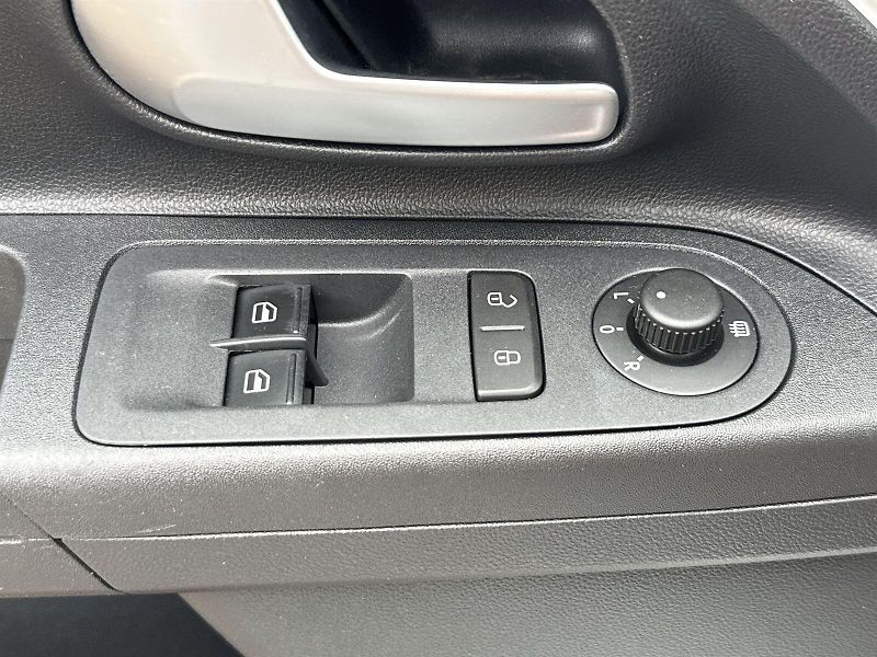 Volkswagen up! (2020) 1.0 MPI move - fotka 12 z 22