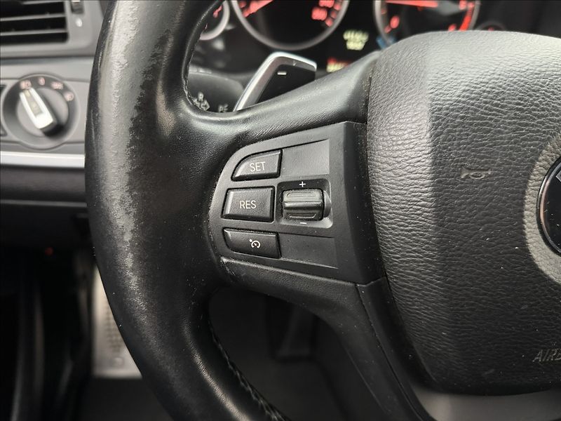 BMW X3 2,0 4X4 DPH M 2XKOLA NAVI ČR - fotka 10 z 36