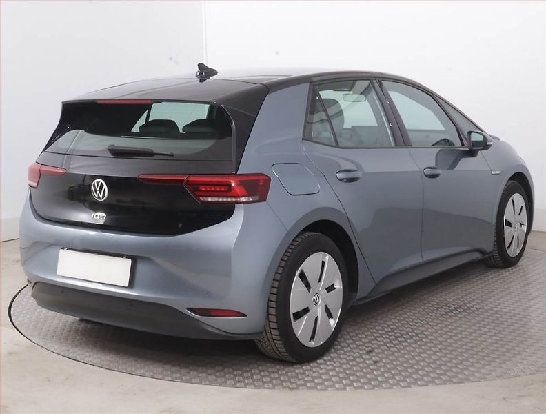 Volkswagen ID.3 (2020) Pro Perf. (62 kWh), SoH 86% - fotka 5 z 19