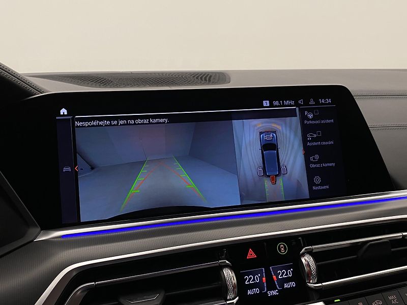 BMW X5 M50D xDrive CZ AUT REZERVACE - fotka 121 z 123