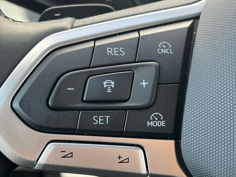 Volkswagen Tiguan 1,5 TSi 110kW 6DSG PEOPLE PHEV - fotka 19 z 29