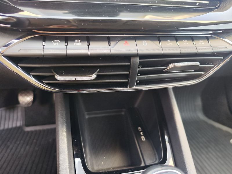 Škoda Octavia 2.0 TDI/110kW Style - fotka 21 z 30