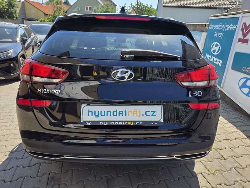 Hyundai i30 1.0-AUTOMAT-KAMERA-TEMPOMAT - fotka 7 z 14