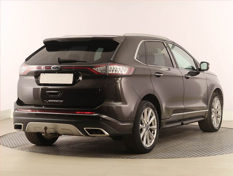 Ford Edge (2017) Vignale 2.0 Bi-TDCI, 4X4 - fotka 5 z 28