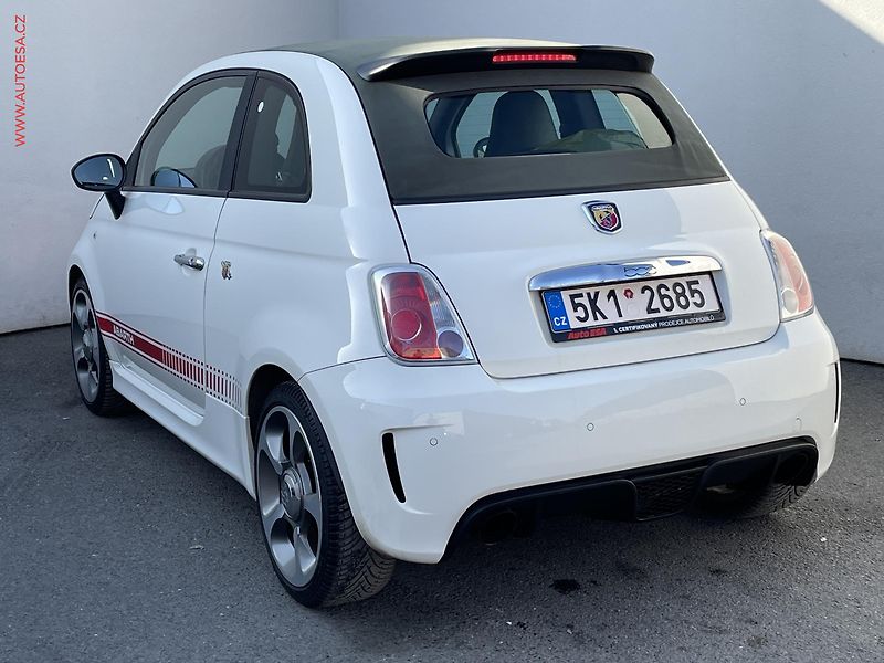 Abarth 500 (2012) 1.4 T, AT, xenon, kůže - fotka 6 z 19