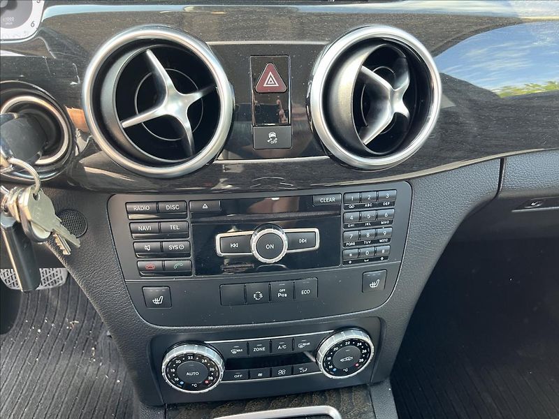 Mercedes-Benz GLK 3.0 350CDi 195KW 4MATIC SERVIS - fotka 16 z 41
