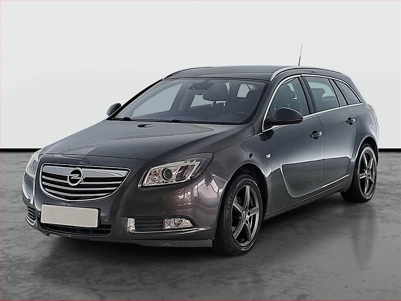 Opel Insignia (2010) 2.0 CDTI, po STK, Tažné - fotka 2 z 17