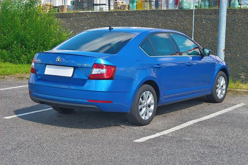 Škoda Octavia (2019) 1.5 TSI, Serv.kniha, Navi - fotka 5 z 17