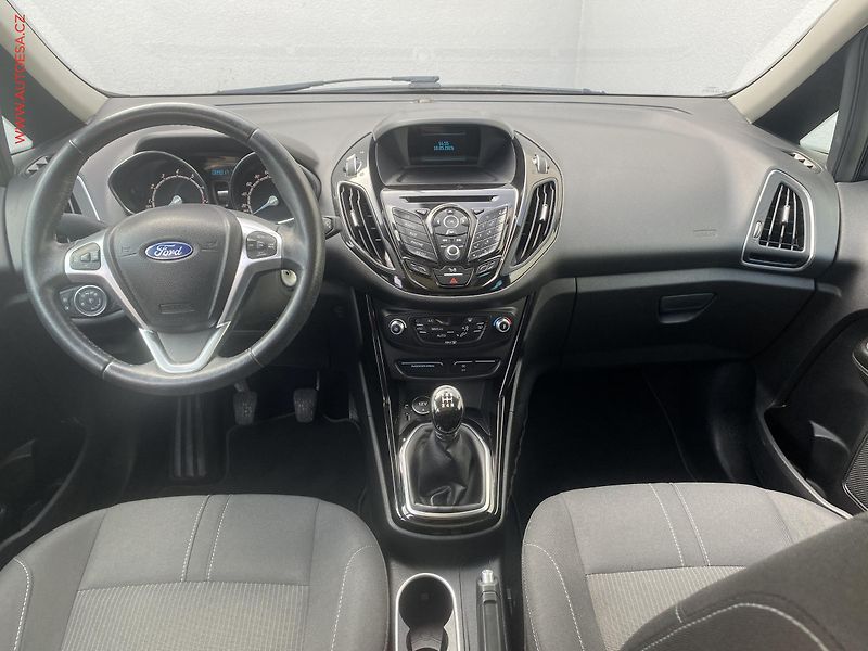 Ford B-MAX (2017) 1.0 EB, Titanium, panor - fotka 8 z 15
