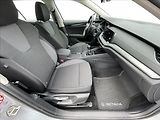 Škoda Octavia 2,0 TDI Combi Ambition Plus - náhled 17