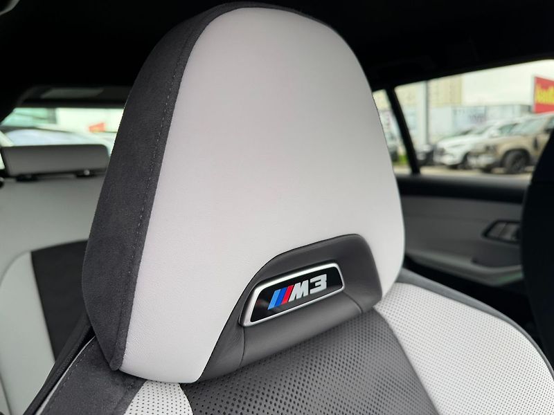 BMW M3 xDrive Touring TOP 09/2025 - fotka 26 z 33