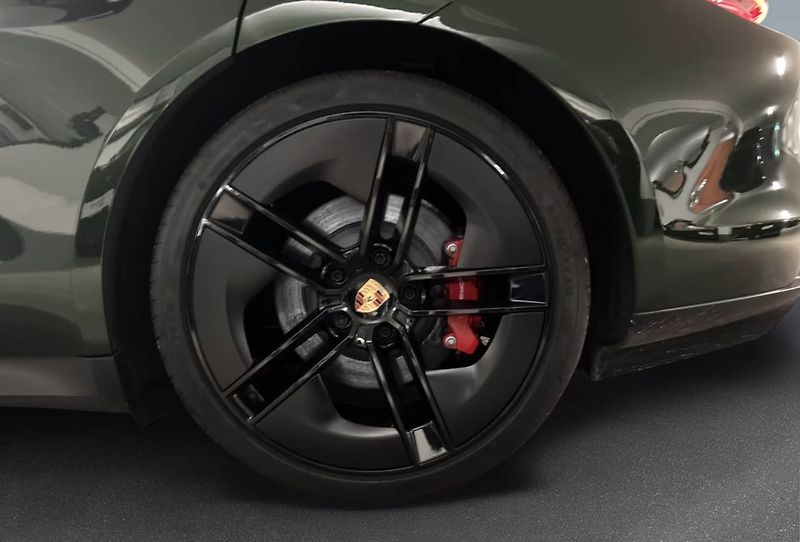 Porsche Taycan 4S Sport Turismo HuD 360 BOSE - fotka 11 z 16