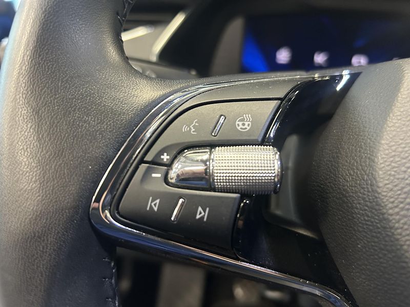 Škoda Octavia (2022) 2.0TDi Style Matrix LED NezávT - fotka 7 z 30