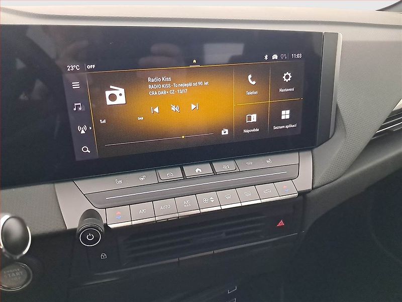 Volvo XC90 (2023) B5 AWD - fotka 9 z 20