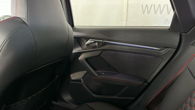 Audi RS 3 2 SADY KOL / ZÁRUKA - fotka 25 z 56