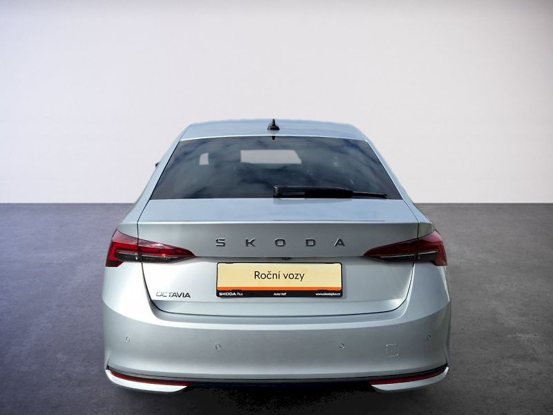 Škoda Octavia (2025) Top Selection 1.5TSi M-HEV 110 - fotka 10 z 31