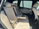 BMW X3 (2018) - náhled 32