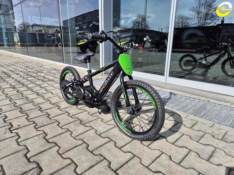 Ostatní (2026) E-KIDO elektrické odrážedlo pr - fotka 1 z 12