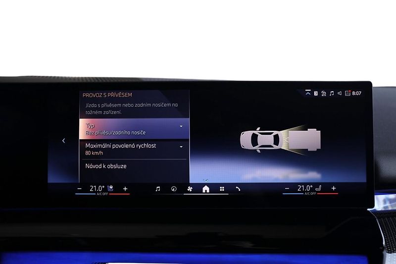 BMW Řada 5 540d xDrive Touring - fotka 22 z 35