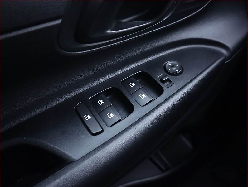 Hyundai i20 (2022) Comfort 1.0 T-GDI, Automat - fotka 15 z 19