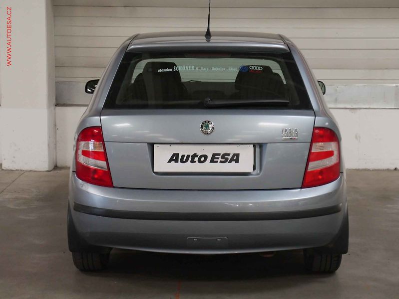 Škoda Fabia (2005) 1.2 HTP, 2.maj,ČR, AC, tažné - fotka 5 z 14