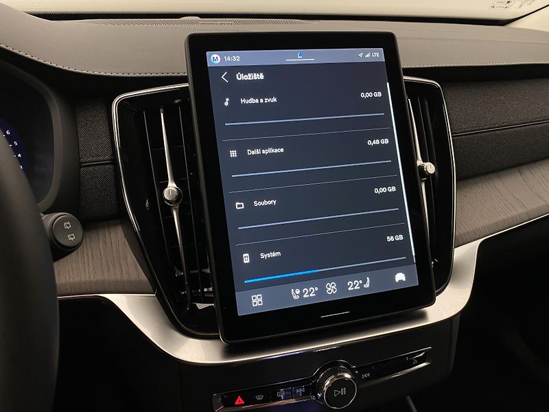 Volvo XC90 (2026) B5 AWD AUT BRIGHT PLUS 7míst - fotka 65 z 73