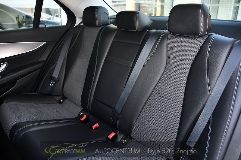 Mercedes-Benz Třídy E 250CGi LED PDC NAVI  - fotka 13 z 53