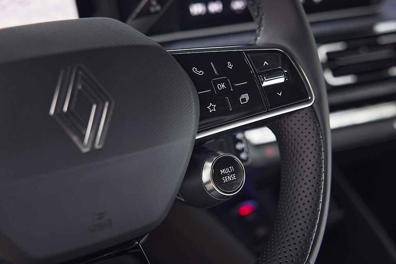 Renault 5 potěší svým vzhledem i jízdními vlastnostmi
