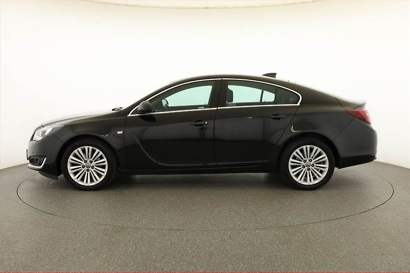 Opel Insignia (2017) 2.0 CDTI, 4X4, Automat - fotka 3 z 15