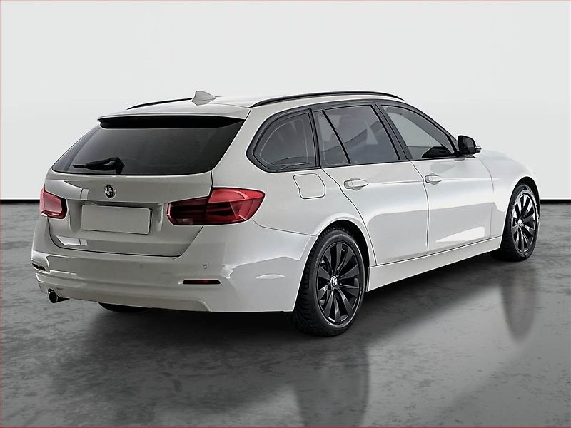 BMW Řada 3 (2017) 318 d, Automat, Navi, Tempomat - fotka 5 z 24